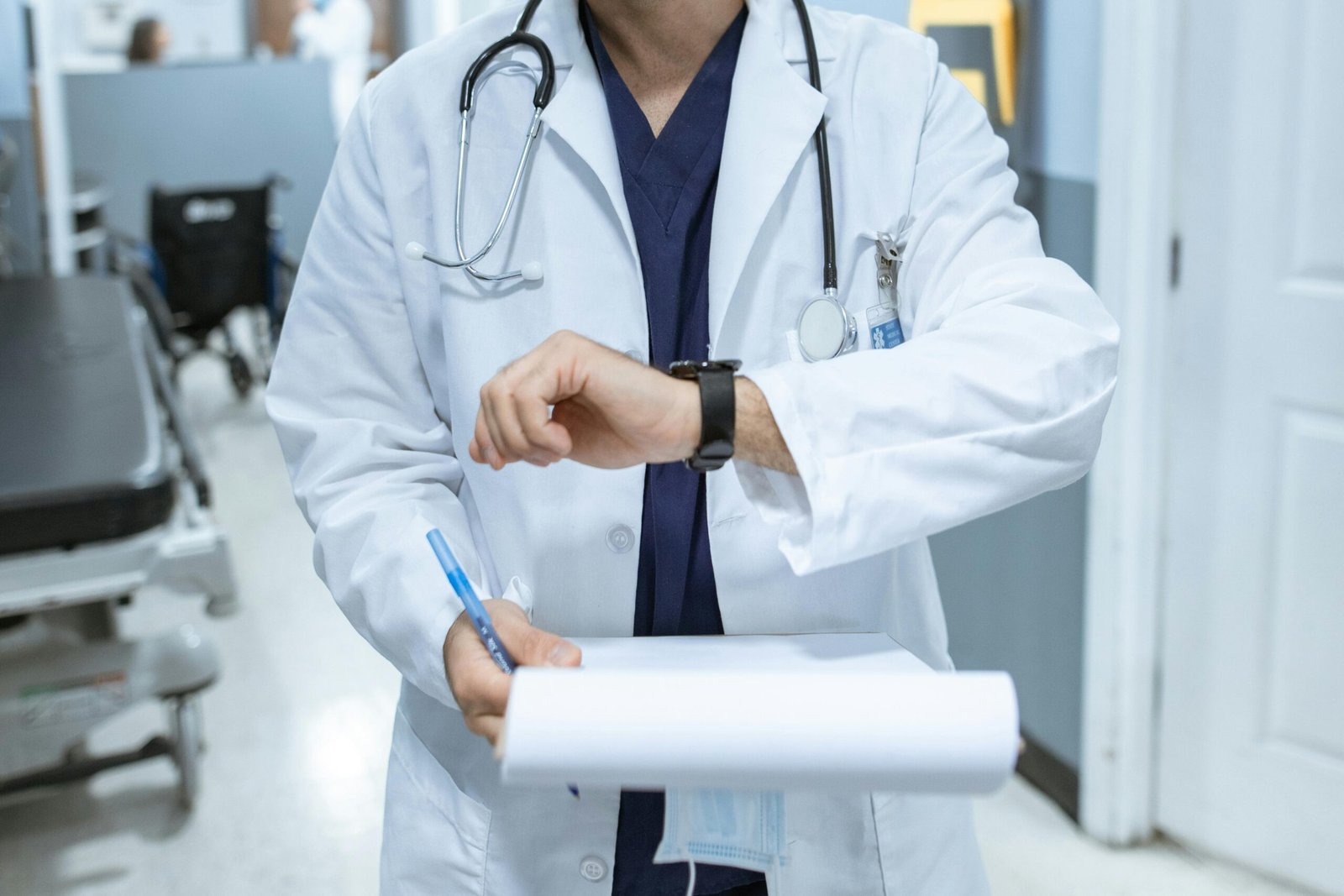 ¿Cómo esperar un sistema de salud respetuoso con nosotras, si es violento con quienes lo sostienen?